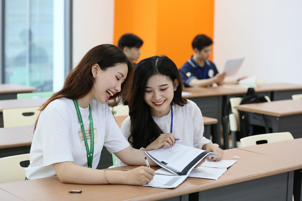 Trường đại học xét tuyển chứng chỉ HSK